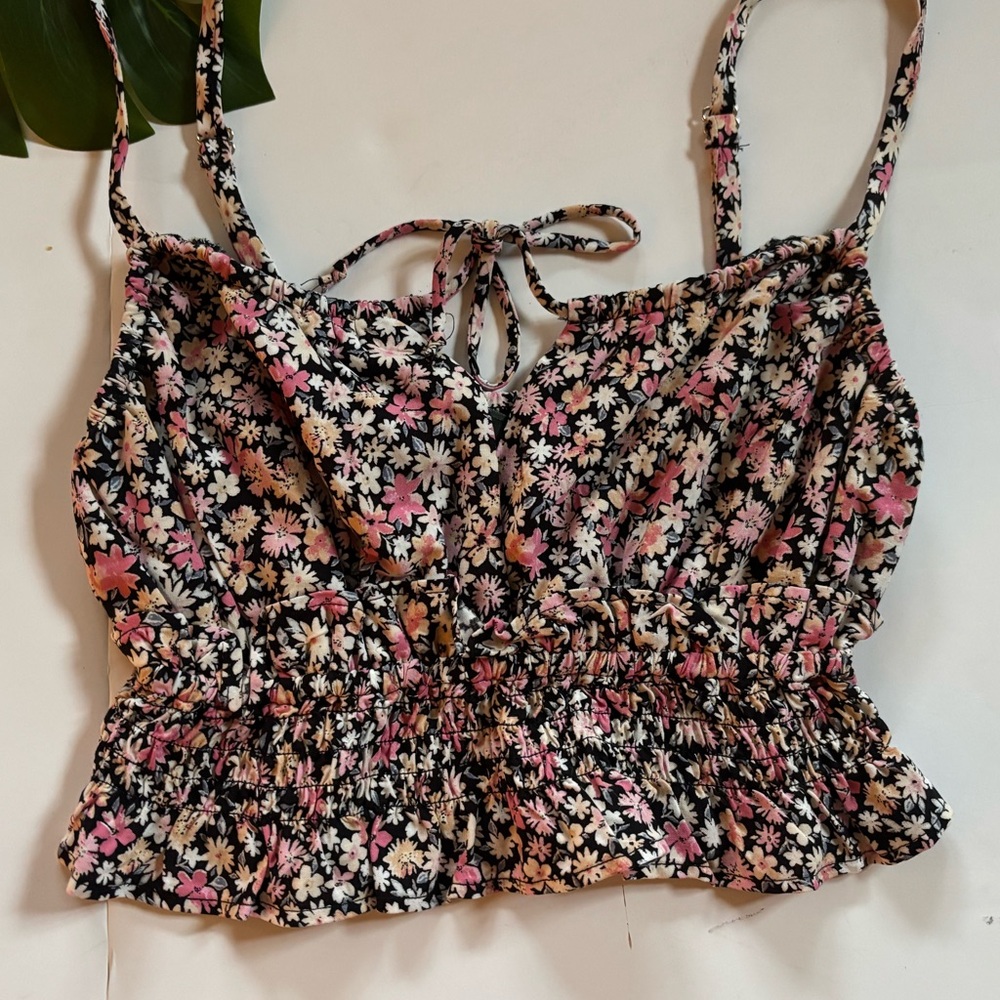 Wild Fable Floral Crop Camisole (Size XS)
